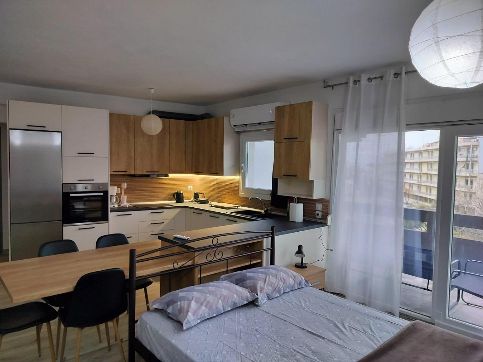 Luxurious 4Th Floor Apartment With Elevator Александроуполис Экстерьер фото